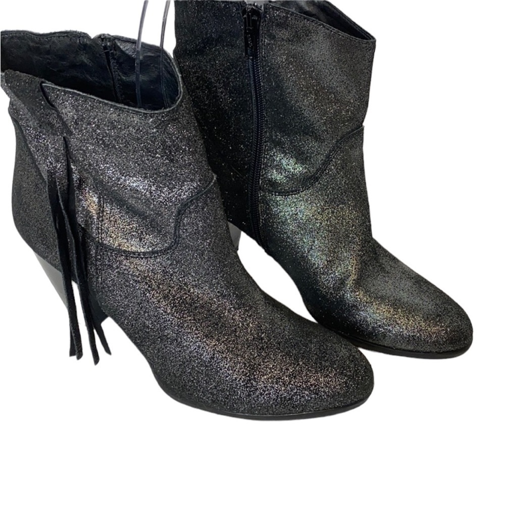 Charles David Fray Gunmetal Metallic Fringe Ankle Booties